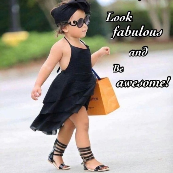 Meet your Posher, Kelly - Picture 2 of 2